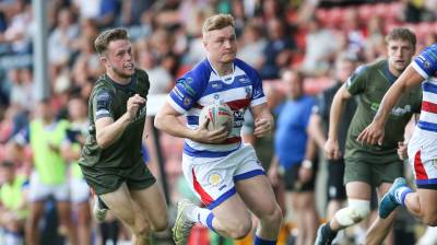 Connor Aspey joins Hornets on permanent deal